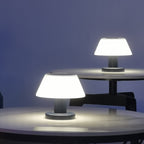 YH1901 Outdoor Modern Home Garden Decor Solar Rechargeable Cordless Table Lamp